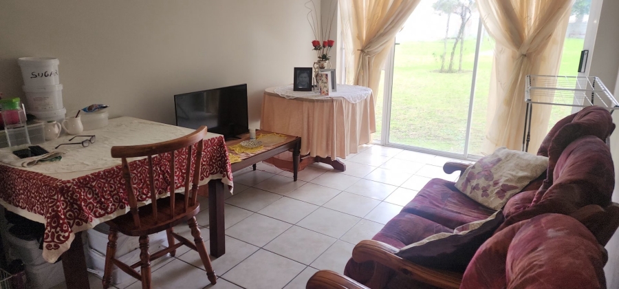 2 Bedroom Property for Sale in Heideveld Western Cape